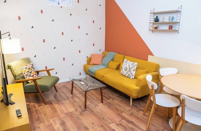 Lovely Apartment in Lavapiés, Cozy and Central