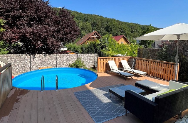 Lovely apartment near Vienna with a private pool
