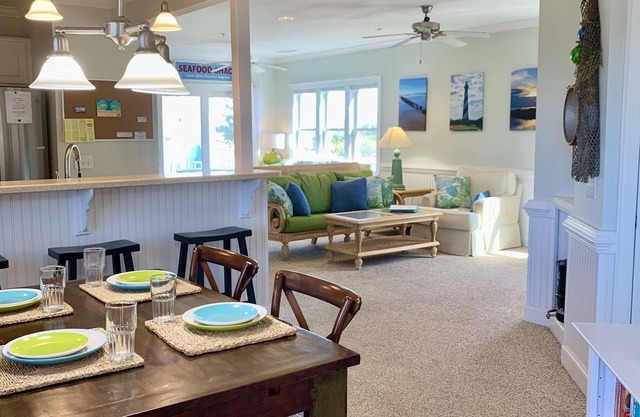 Lovely Canalfront Condo in the Heart of Hatteras Village