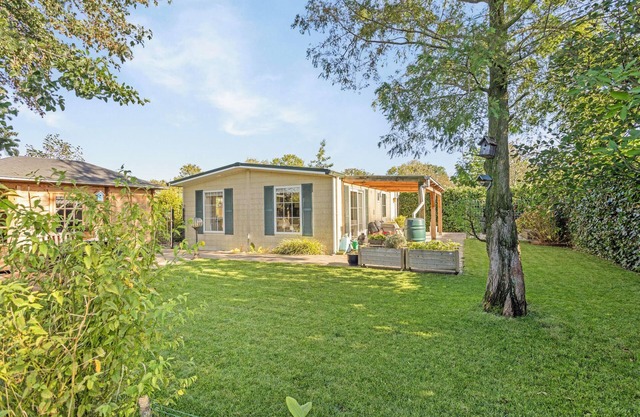 Lovely chalet in quiet place to enjoy and rest and relax from the fast world