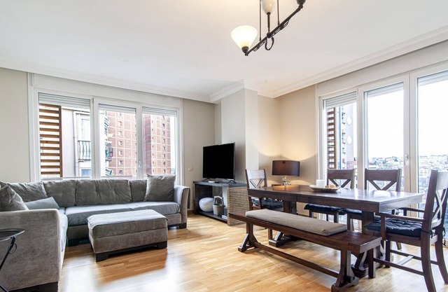 Lovely Flat with Central Location in Kadikoy