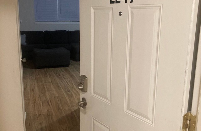 Lovely fully furnished 2 bedroom near Southwyck Amazon