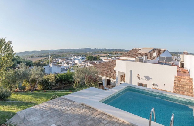 Lovely home in La Puebla De Los Infan