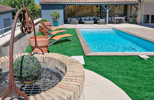 Lovely home in Castelnau-sur-Gupie
