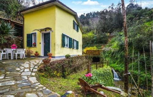 Lovely Home In Sant'ermete With Kitchen