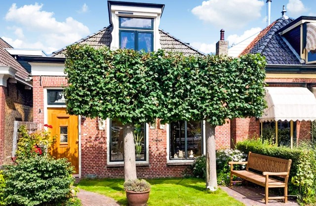 Lovely home in Sneek with WiFi