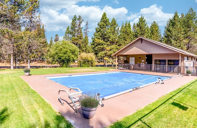 Lovely home near town with private hot tub, scenic deck, W/D, & chic decor