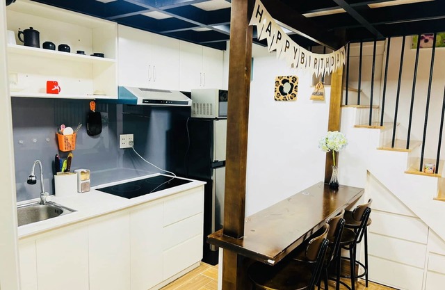 Lovely Moon Home with 3 bedrooms- Downtown Saigon D1