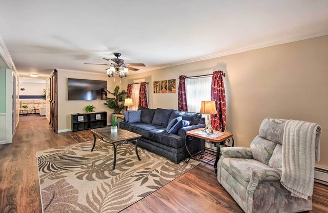 Lovely Moshannon Ground Apartment w/Fire Pit