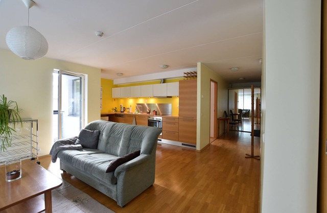 Lovely & spacious central apartment with sauna