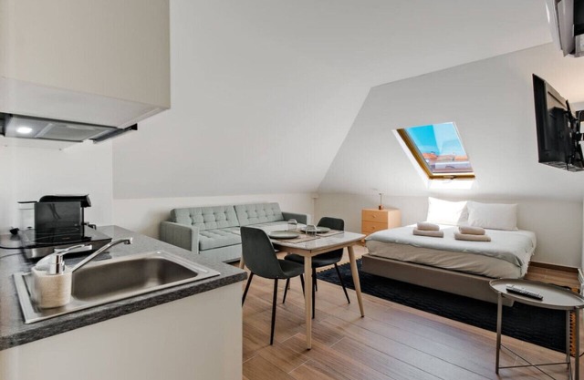 Lovely studio, fully equipped & near subway (Nº12)