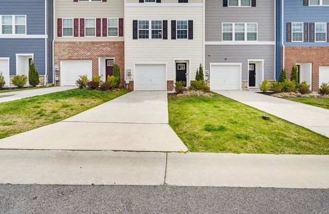 Lovely Townhome Near Museum & Historic Sites!