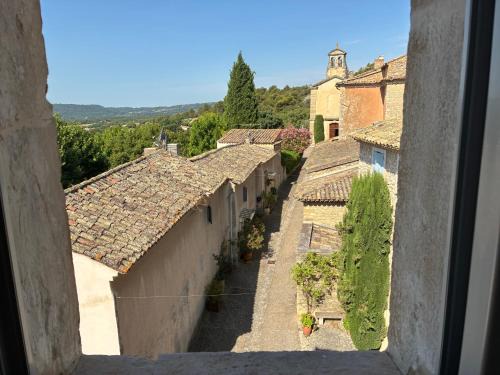 Lovely views in secret Provence
