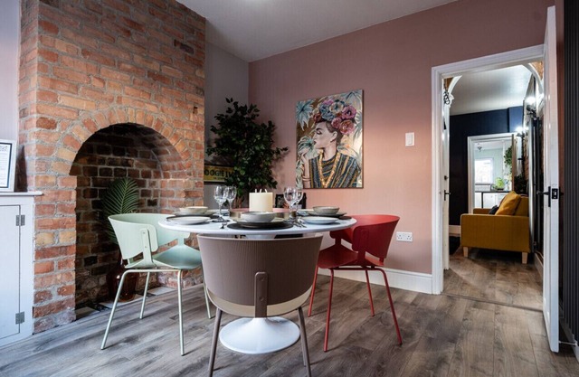 Lowell Street - Cosy 2 Bedroom Home in Worcester