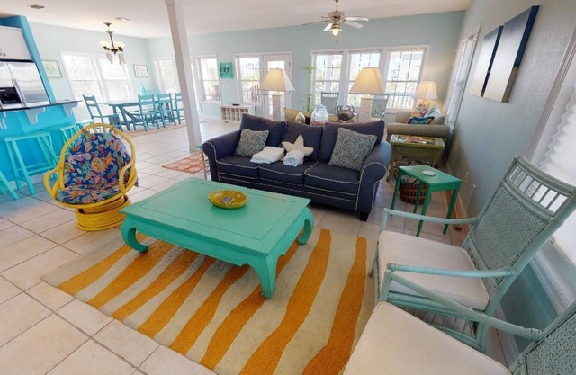Lowest priced home in Seagrass 350 steps to Gulf with community pool access