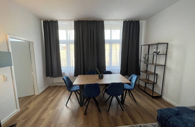 Ls10 Große, Helle, Voll Ausgestattete Wohnung in der Innenstadt