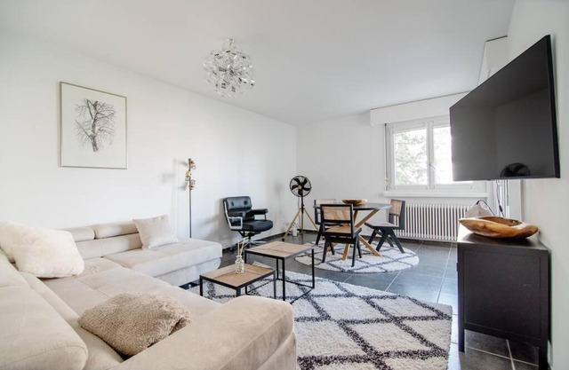 Lugano Ferienwohnung nähe vom See mit Swimmingpool & Sauna