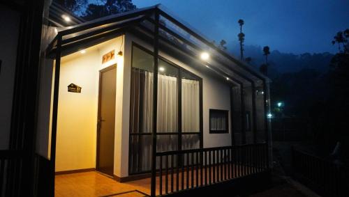 Luma Senja Villa WFA, WFH, Workspace & Honeymoon Puncak Dua