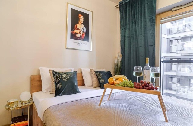 Lumina airy apartament in Warsaw Center Mennica