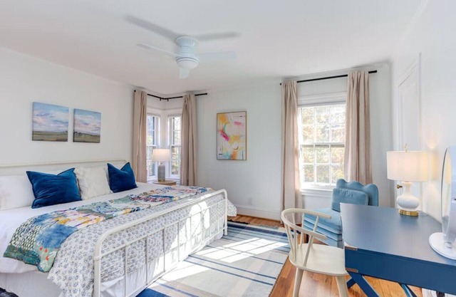 Luminous Historic Home: Walk to Downtown Graham!