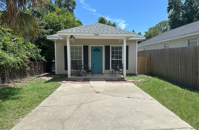 Luna Bungalow - Downtown Pensacola