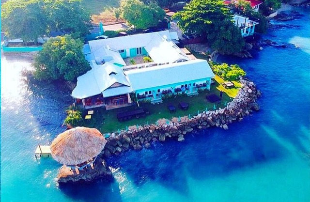 Luna Sea Inn