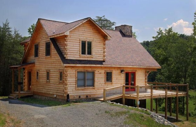 Luvin by the Riverside | 3 Bed, 3 Bath
