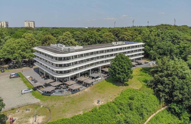 Lux Haven w/View | Spa & Dining Onsite Near Breathtaking Nature & Local Landmark