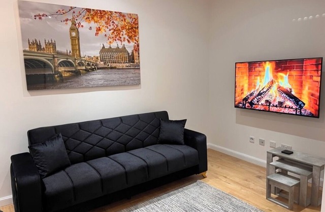 Lux Modern Apartment in Nuneaton