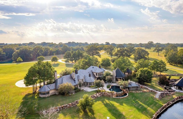 LUX Ranch on 1,700 acre playground! Swim Fish Hunt