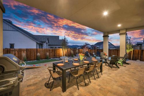 Luxe 1 Level Home