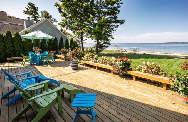 Luxe 3BR | Bunkhouse + Private Beach | Near Resort