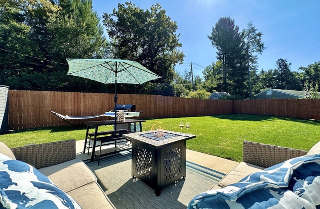 {Luxe} Hershey Cottage + Firepit & Pac Man 5 Min To Hershey
