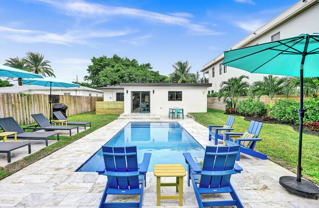 Luxe-modern heated pool home near FTL Beach, Las Olas Blvd & Wilton Manors