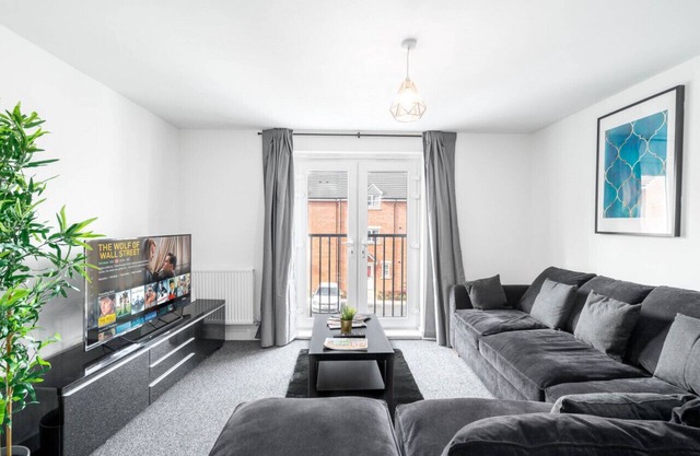 Luxe One Bed Apartment - Selly Oak - Parking