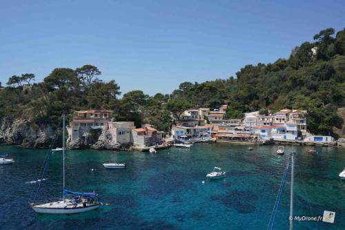 Luxueux LOFT A 2 pas de la mer Évasion assurée en Bord Plage