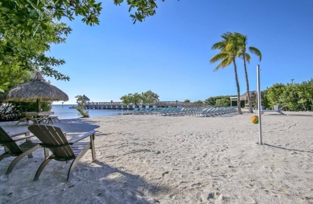 Luxurious 2BR Beachfront Condo | Steps to Pool & Ocean | Ocean Pointe Resort