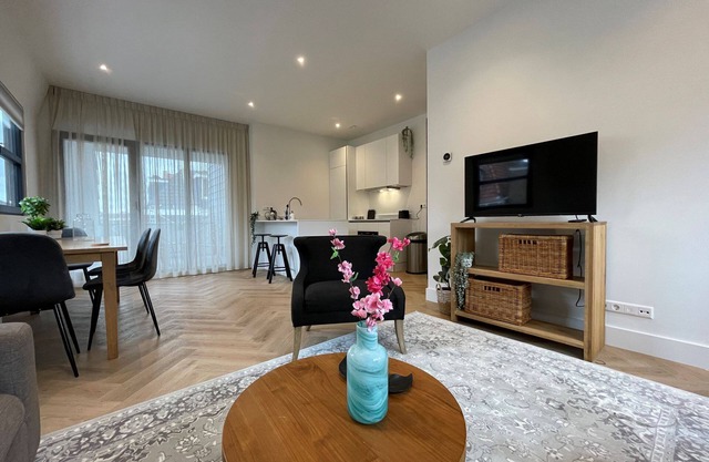 Luxurious and tastefully furnished apartment in heart of Bussum