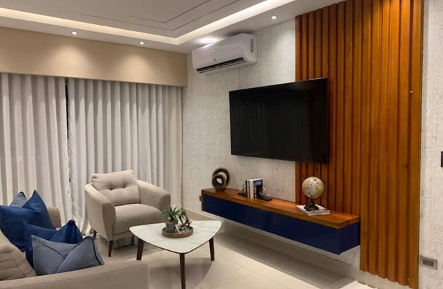 Luxurious Apartment | 3BDR | Pool | Gym | CityView