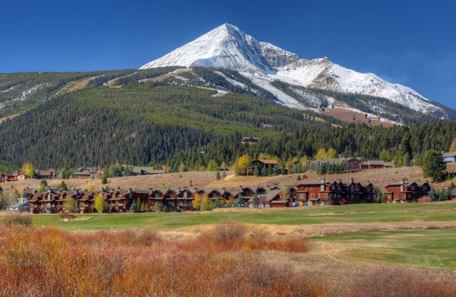 Luxurious Big Sky Rental, Perfect for Families, Meadow Village