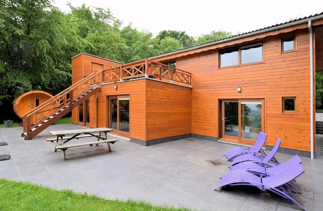 Luxurious Chalet in Beauraing with Sauna