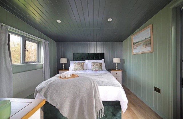 Luxurious Hut w/Outdoor Bath & Sea Views