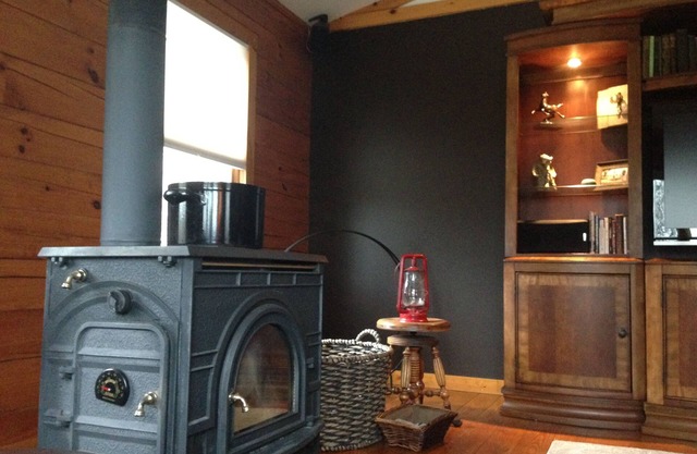 Luxurious Log Home - 42 North Is Your Cooperstown Home Away