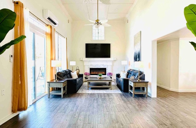 Luxurious Orchard Villa | Double Pickleball | Spa