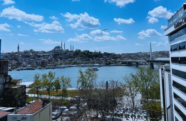 Luxurious Sea View Apartment in Karaköy 4BR , 2BA, AC