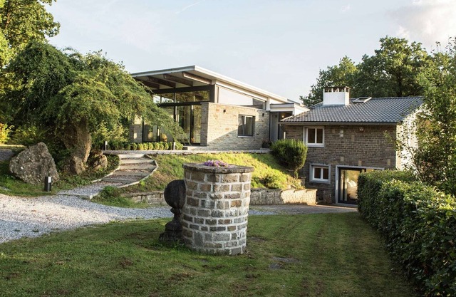 Luxurious Villa with Private Garden in Durbuy
