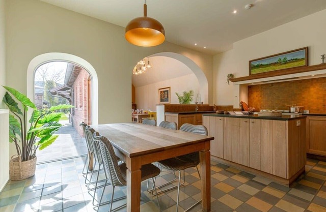 Luxurious Villa with Garden in Wingene