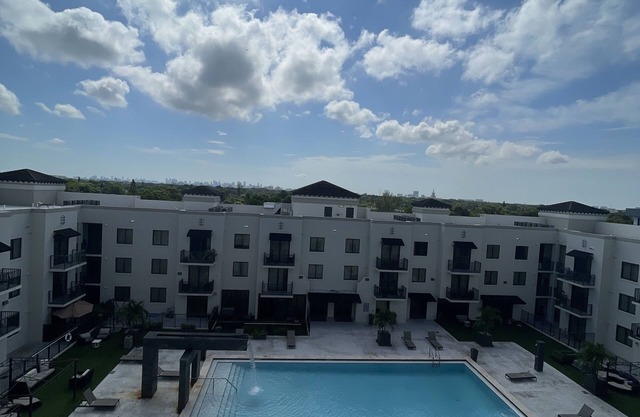 Luxury 1 bedroom condo Miami