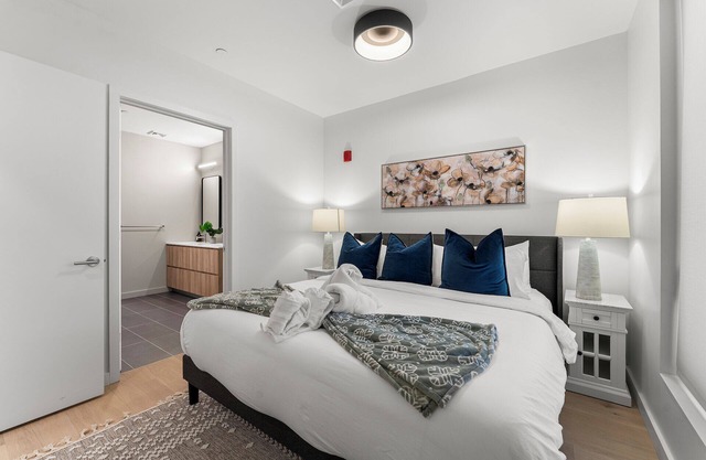 Luxury 1BR Next to Broadway Southie 6134