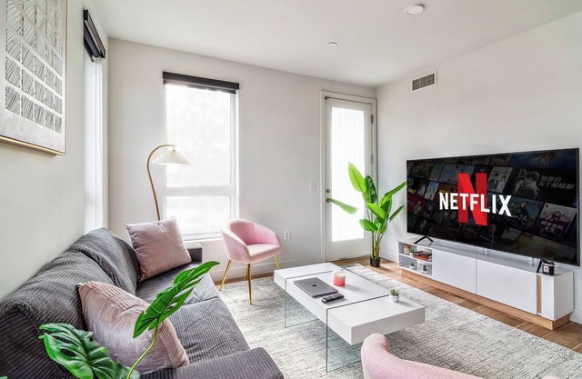 Luxury 2bdr in Culver City with Pool, Gym, Free Parking